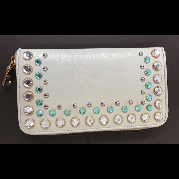 White rhinestones Prada wallet - Picture 2 of 6